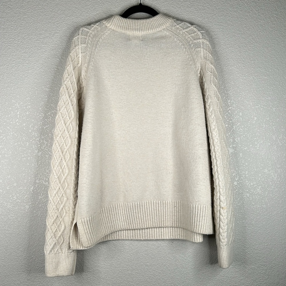 H&M Cream Cable Knit Coastal Wool Blend Country Core Crewneck Sweater Medium - Picture 4 of 6